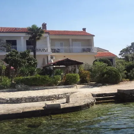 Apartman Andri Petrčane